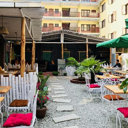 Dungkar Guest House Катманду Екстер'єр фото