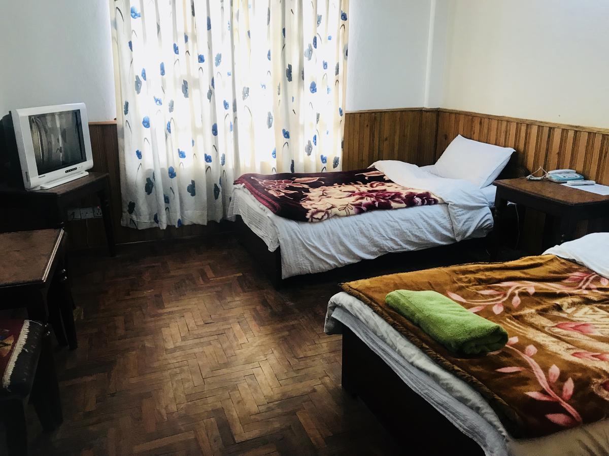 Dungkar Guest House Катманду Екстер'єр фото